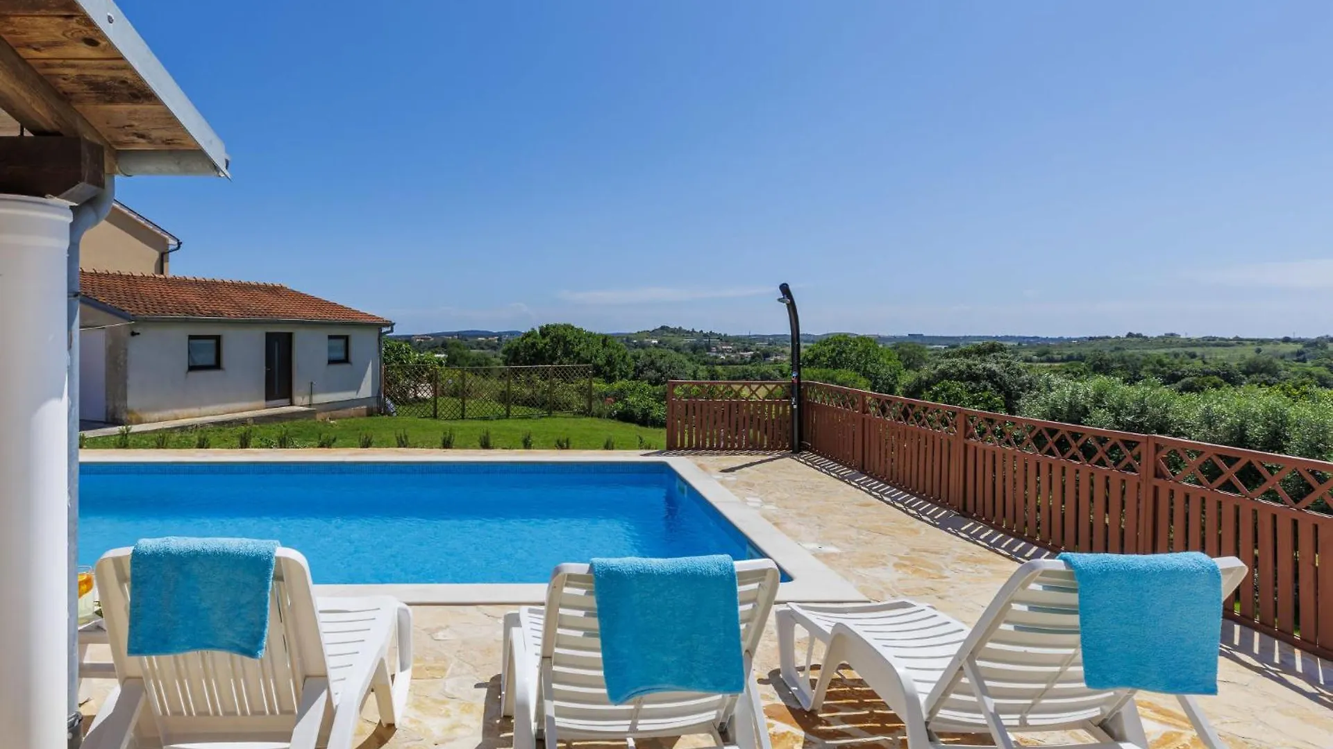 Holiday Home Eugenia By Interhome Pula